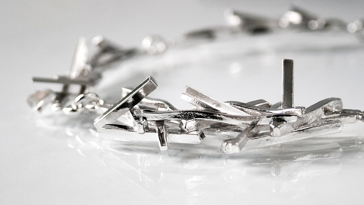 Sterling silver link necklace seen from the side